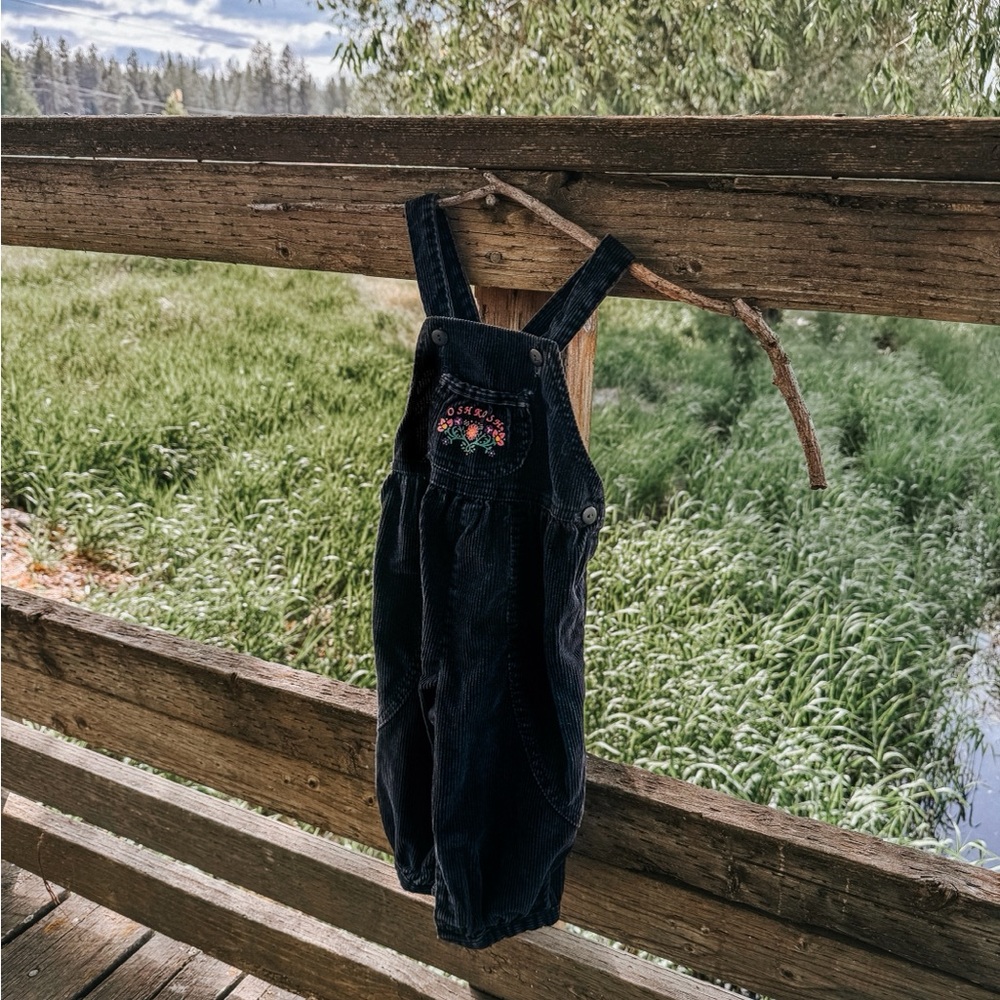 Vintage OshKosh B'gosh Black Corduroy Overalls - Picture 2 of 2